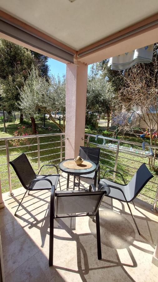 רוביני Apartments Lola מראה חיצוני תמונה